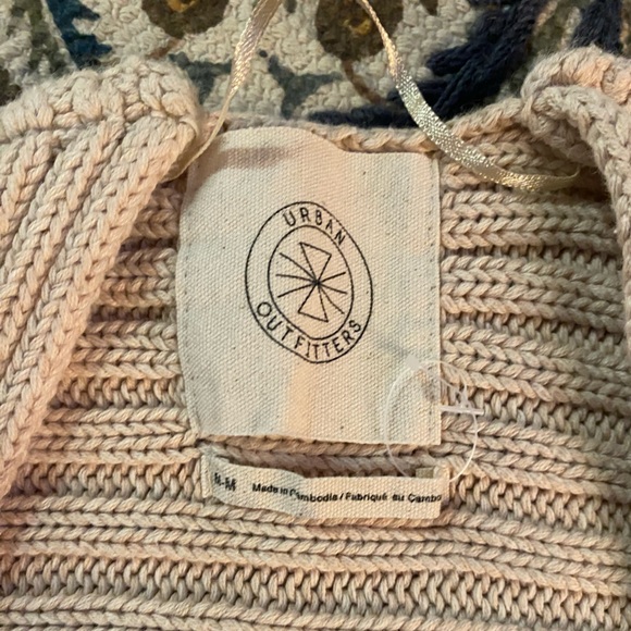 Cream cardigan - Picture 2 of 2